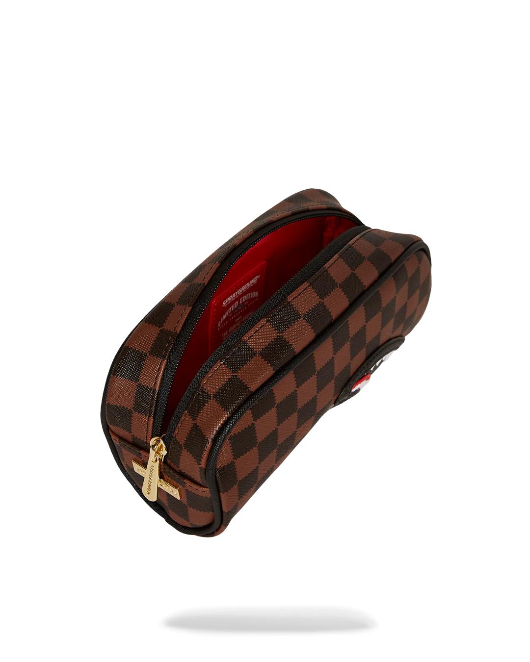 Sprayground Trending | SAWTOOTH SHARKS IN PARIS POUCH