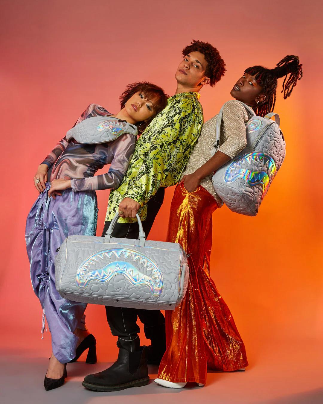 Sprayground New | MIRASHAKU IRIDESCENT QUILT SAVVY CROSSBODY