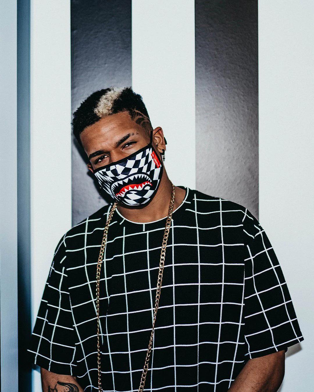 Sprayground Featured | TRIPPY CHECK FACE MASK