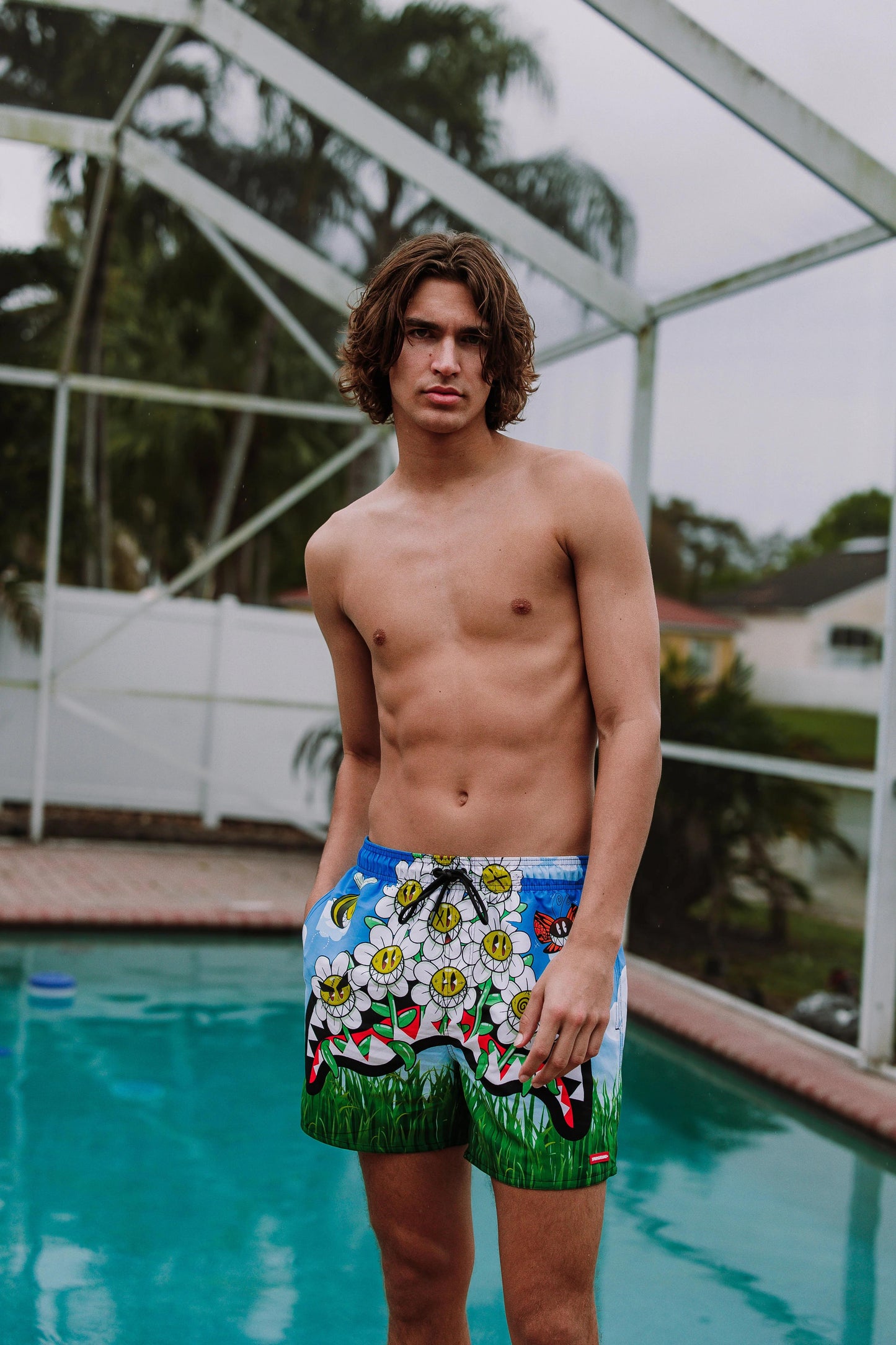 Sprayground Popular | CRAZY DAISIES SWIM SHORTS