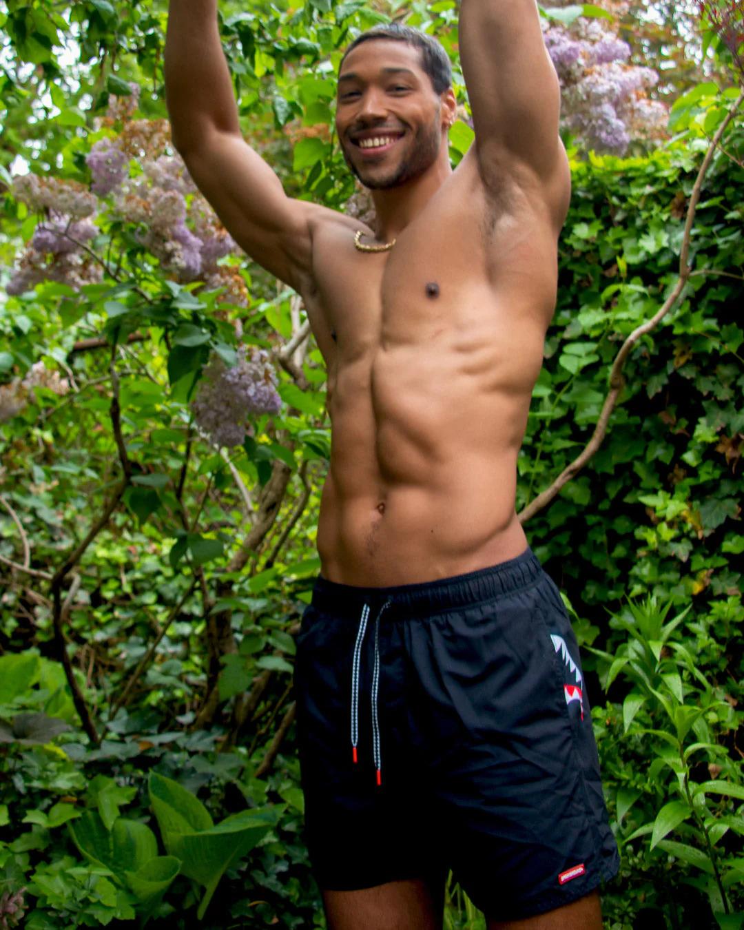 Sprayground Featured | SHARK CENTRAL MIDNIGHT SWIM TRUNKS