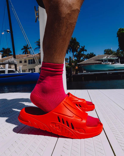 Sprayground Featured | SHARK SLIDE (RED)