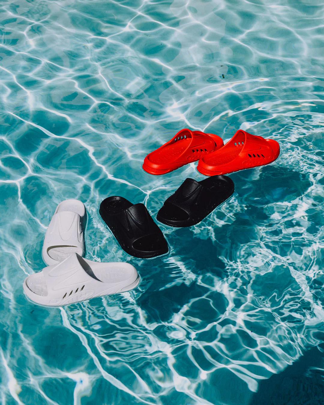 Sprayground Trending | SHARK SLIDE (BLK)