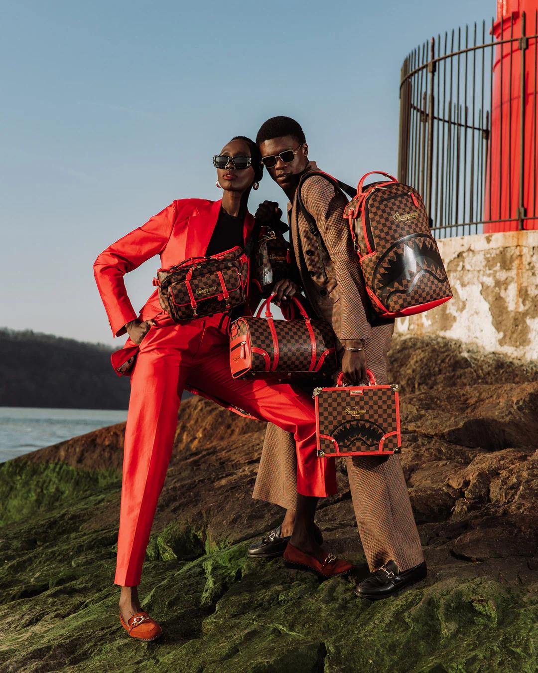 Sprayground Best Seller | TAKEOVER THE THRONE ATTACHÉ HANDCUFF BRIEFCASE