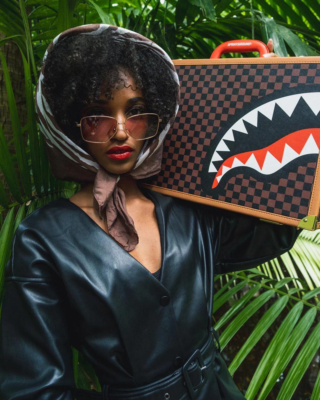 Sprayground Essential | HENNY AIR TO THE THRONE ATTACHÉ BRIEFCASE