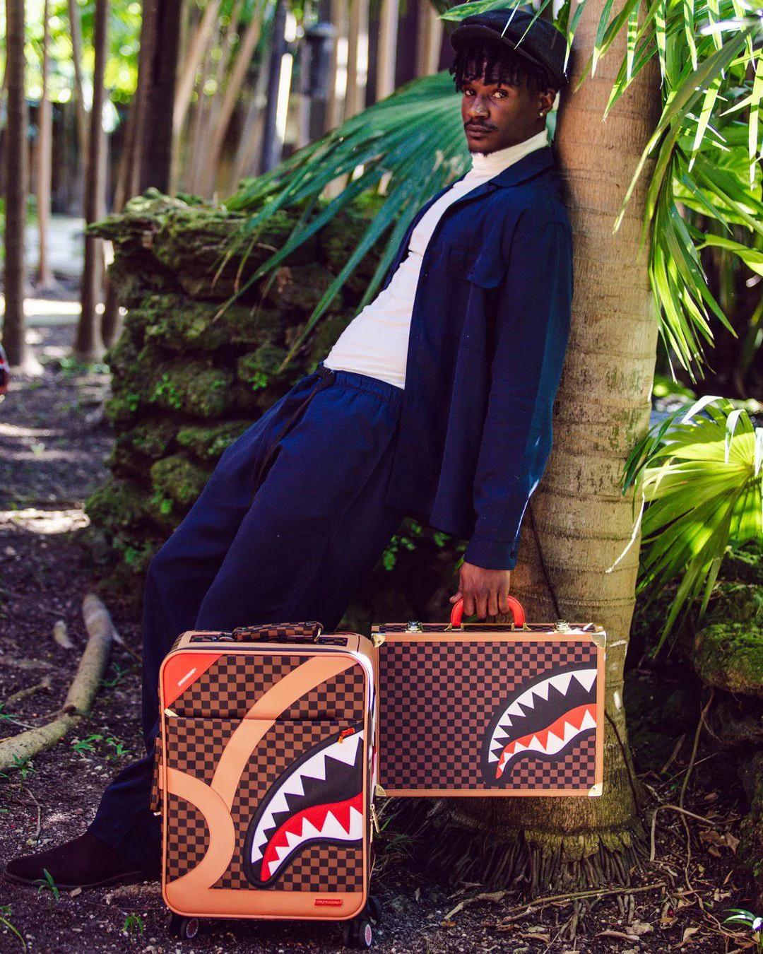 Sprayground Essential | HENNY AIR TO THE THRONE ATTACHÉ BRIEFCASE