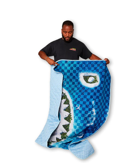 Sprayground New | SHARK ISLAND PACKABLE BEACH MAT BLANKET WATER RESISTANT CONVERTIBLE TO