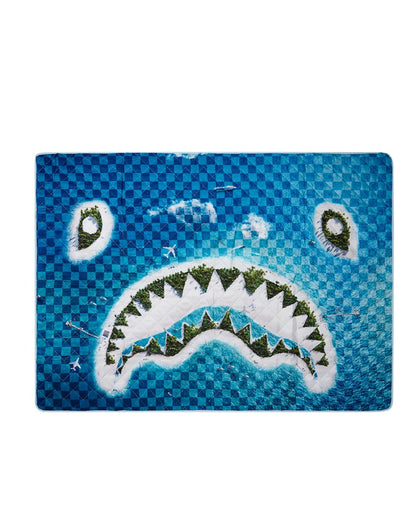 Sprayground New | SHARK ISLAND PACKABLE BEACH MAT BLANKET WATER RESISTANT CONVERTIBLE TO