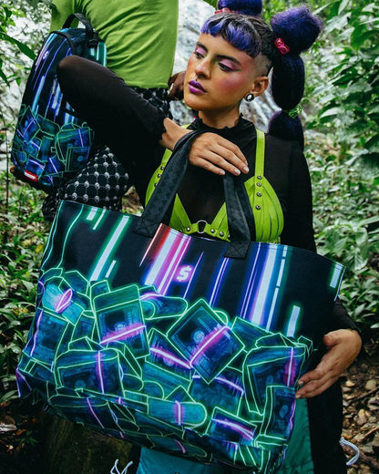 Sprayground Premium | 暗号通貨スタック (CRYPTO STACKS) TOTE