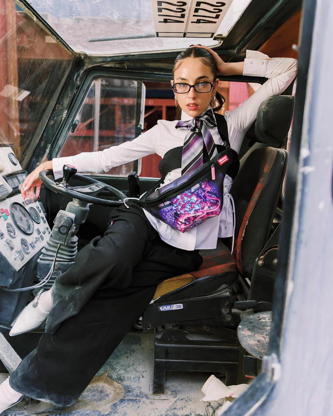 Sprayground New | PINK PANTHER DIAMOND HEIST SAVVY CROSSBODY