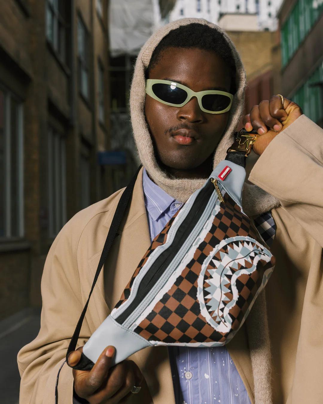 Sprayground Premium | SHARK LEGACY SAVVY CROSSBODY