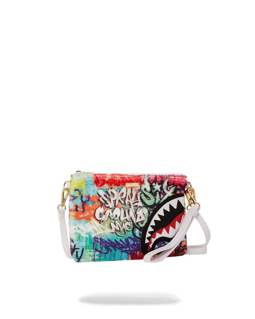 Sprayground Signature | LE MONDE DES GRAFFITIS CROSSOVER CLUTCH