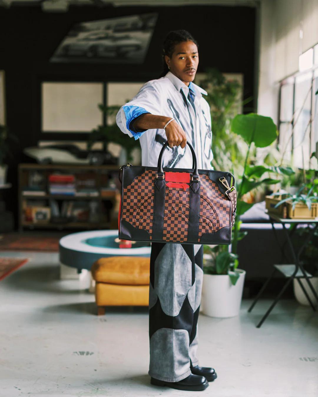 Sprayground Premium | KATANA CHECK BOSS PYRAMID DUFFLE