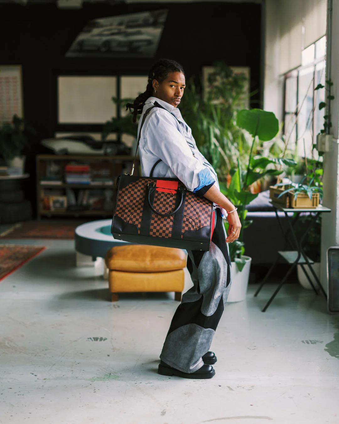 Sprayground Premium | KATANA CHECK BOSS PYRAMID DUFFLE