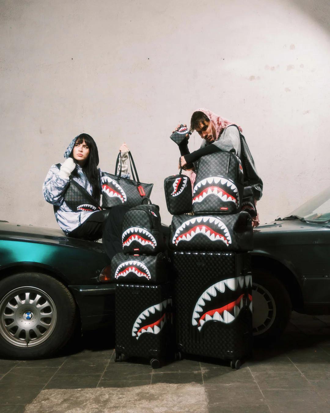 Sprayground Trending | SHARKS IN PARIS HYPER PUFF MINI DUFFLE