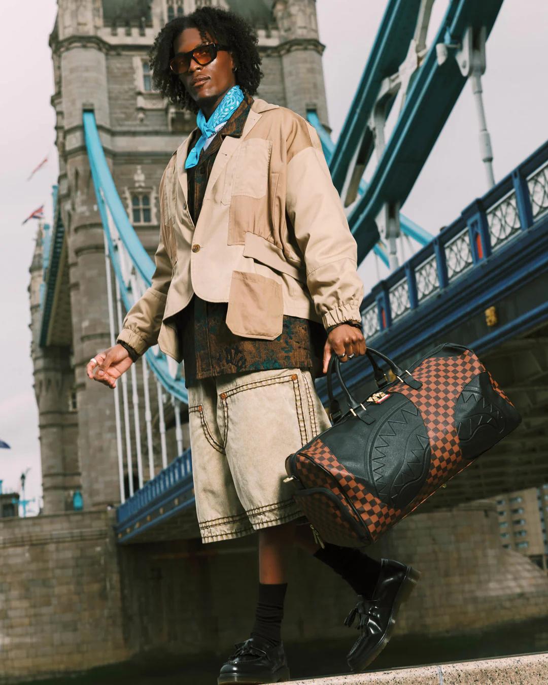 Sprayground Signature | JETSTREAM SHADOW DUFFLE
