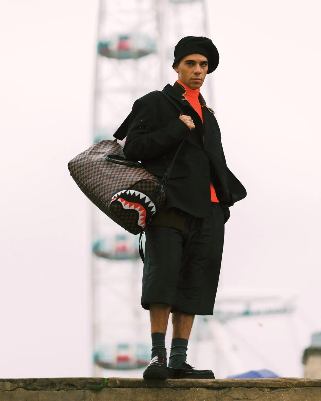 Sprayground Premium | THE PRIVATE JET SHARK CLUB DUFFLE