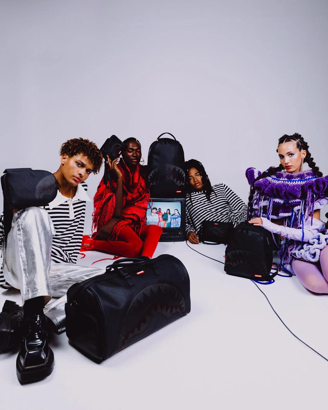 Sprayground Recommended | STEALTH GLIDE HANDBAG