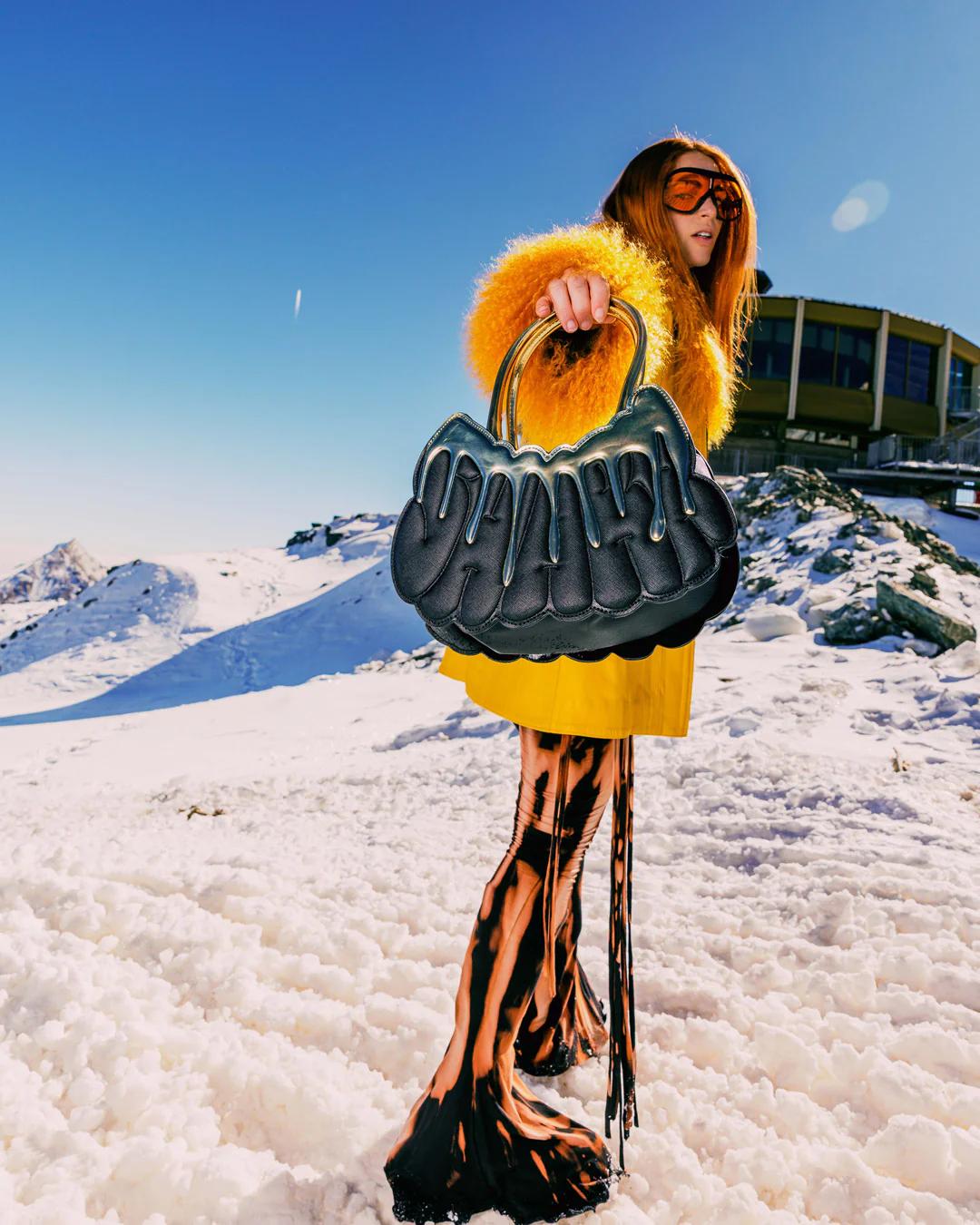 Sprayground Classic | GOLDHEART SHARK DRIP HANDBAG