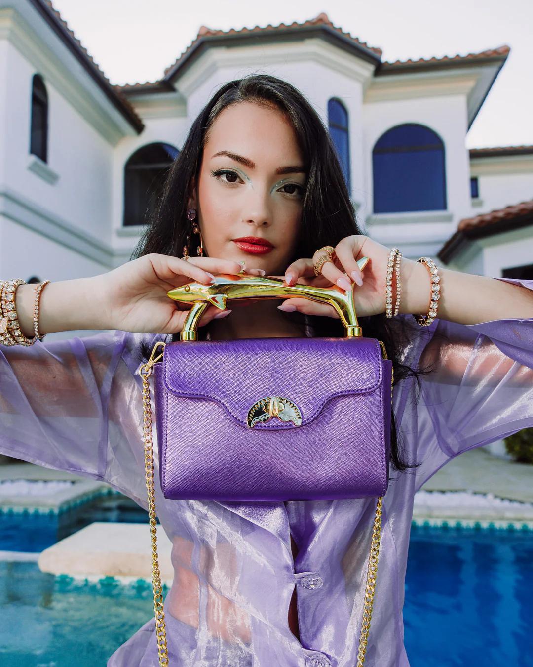 Sprayground Essential | SHARKS OF THE GOLD OCEAN CLUTCH