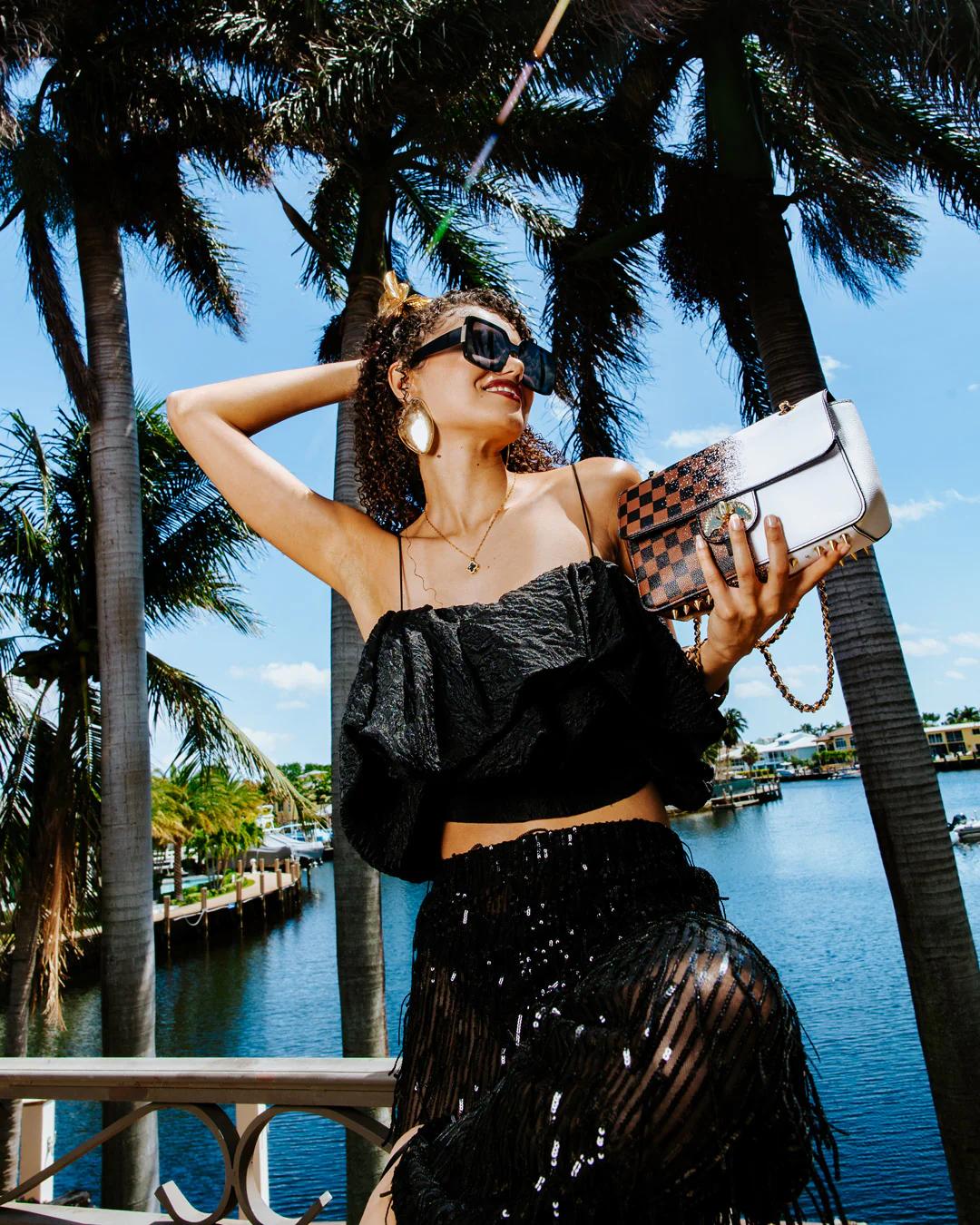 Sprayground Signature | SPRAYSHARKS WORLDWIDE SHARK HANDBAG