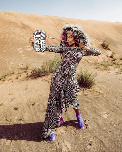 Sprayground Classic | A.I.8 AFRICAN INTELLIGENCE - ORIGIN STORY SHARK HANDBAG