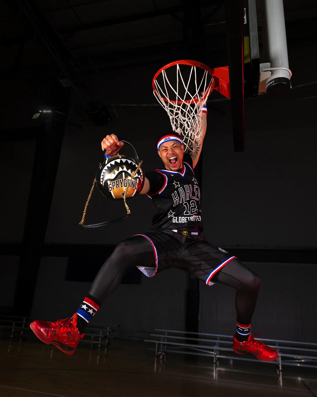 Sprayground New | HARLEM GLOBETROTTERS BASKETBALL BAG