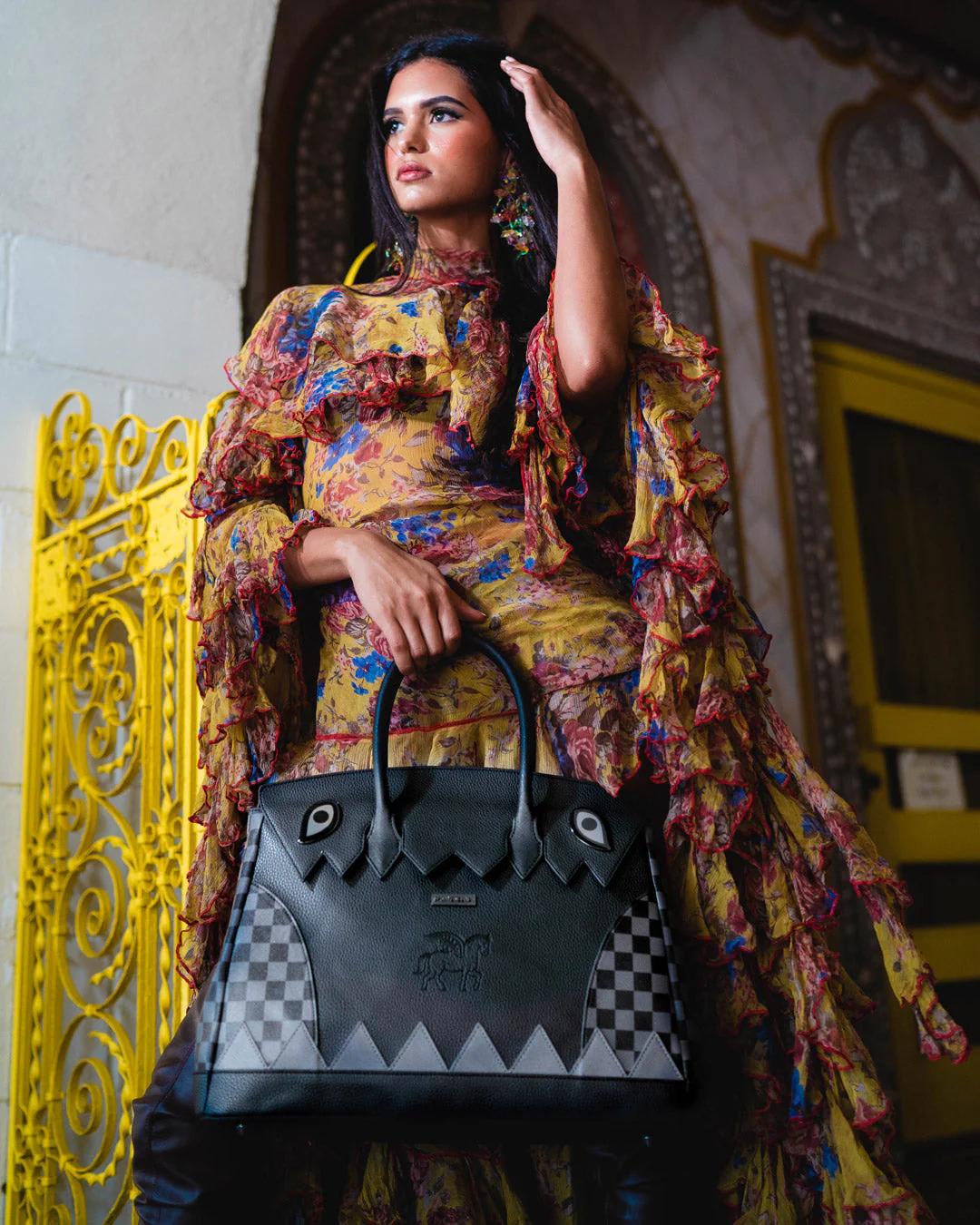 Sprayground Best Seller | RACEWAY SHADOW PHANTOM PALACE HANDBAG