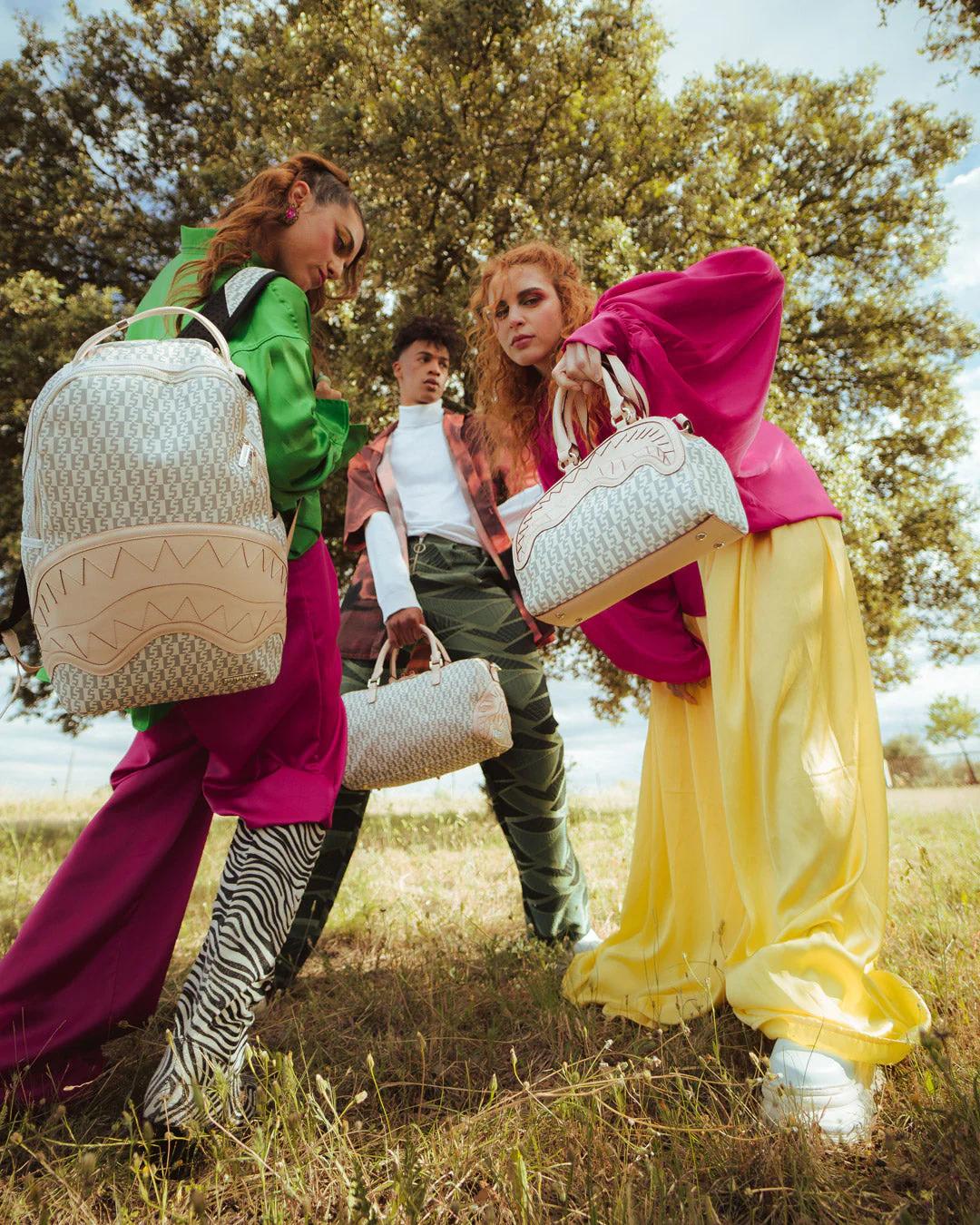 Sprayground Featured | CRÈME DE LA CRÈME SHARKHANDBAG