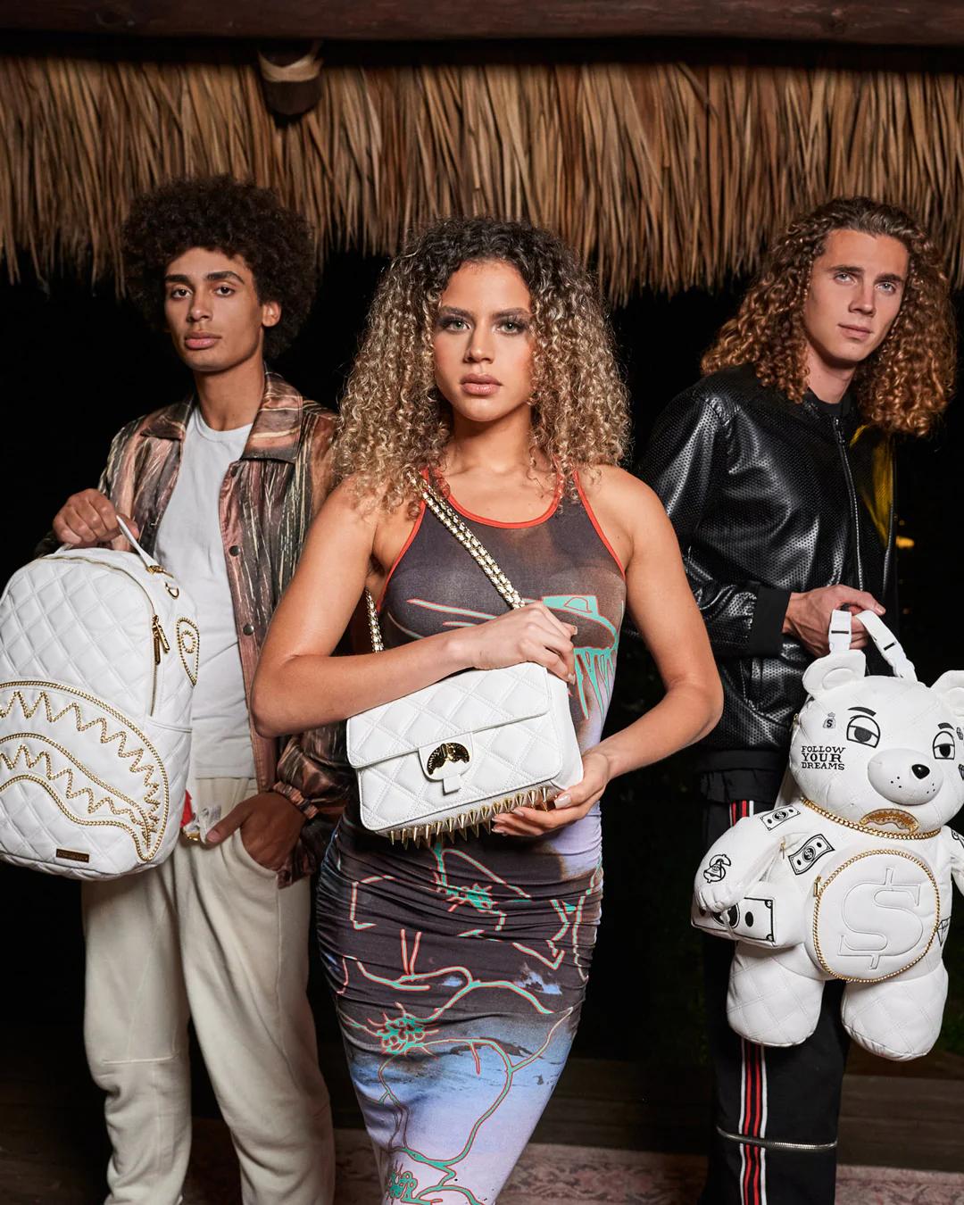 Sprayground Best Seller | RIVIERA LE BLANC GOLD CHAIN SHARK HANDBAG