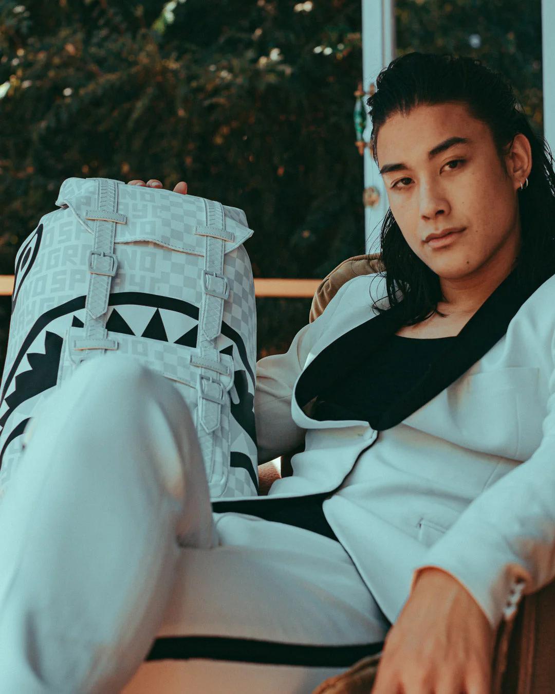 Sprayground Classic | SPLIT THE CHECK (PEARL) HILLS