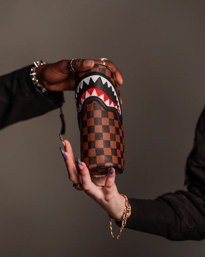 Sprayground Trending | SAWTOOTH SHARKS IN PARIS POUCH
