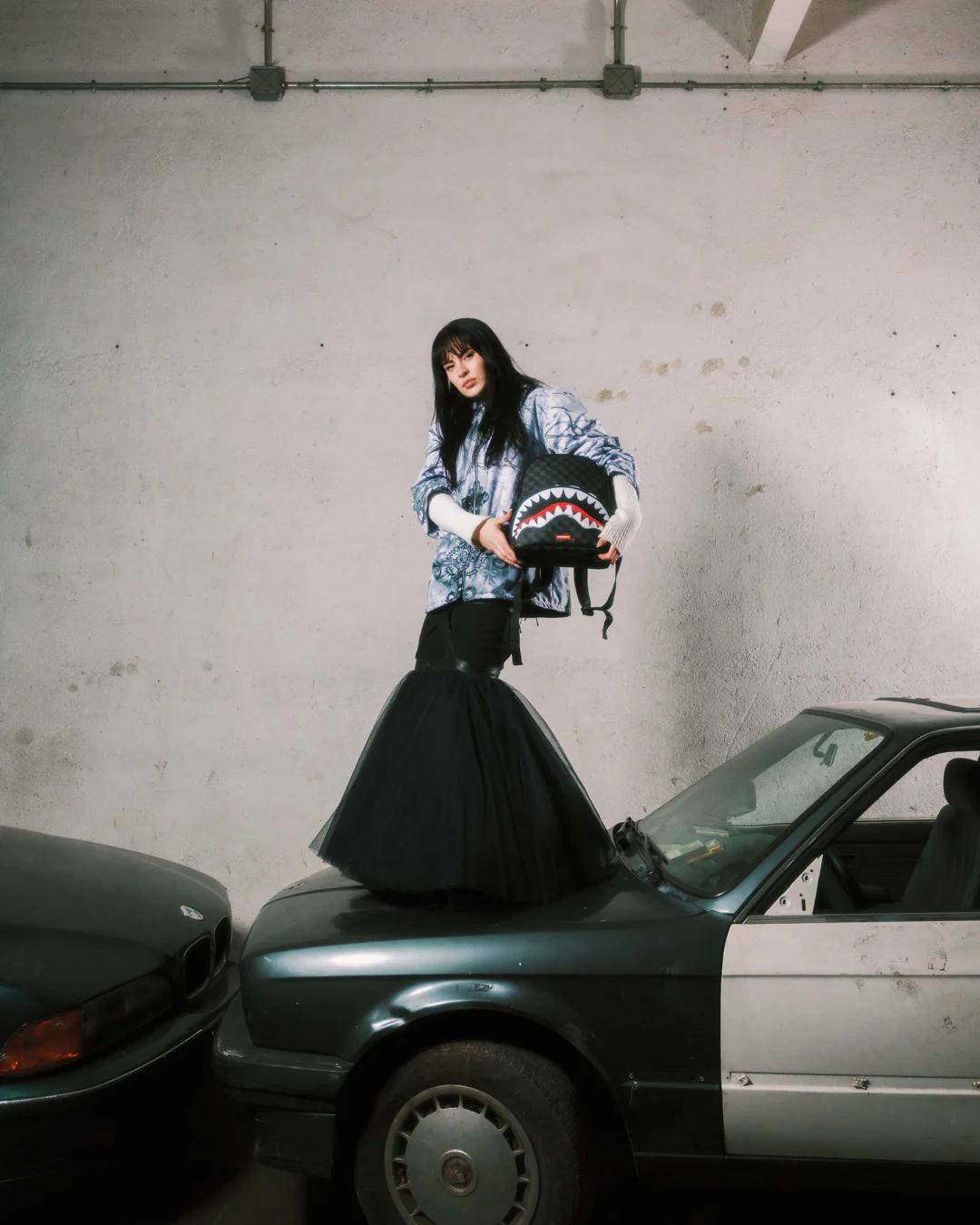 Sprayground Best Seller | SHARKS IN PARIS HYPER PUFF SAVAGE BACKPACK