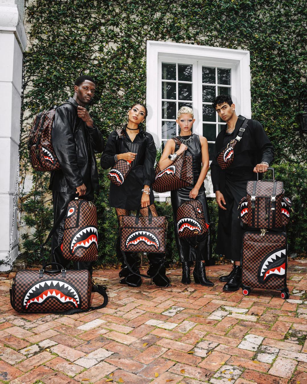Sprayground Signature | SAWTOOTH SHARKS IN PARIS SAVAGE BACKPACK