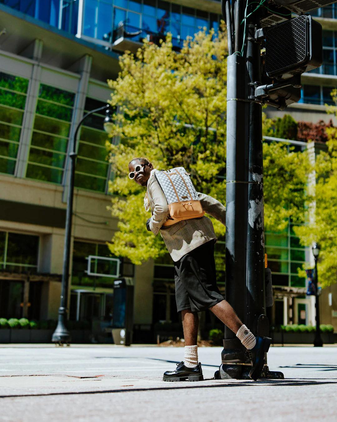 Sprayground Premium | HENNY LATTE SMARTPACK