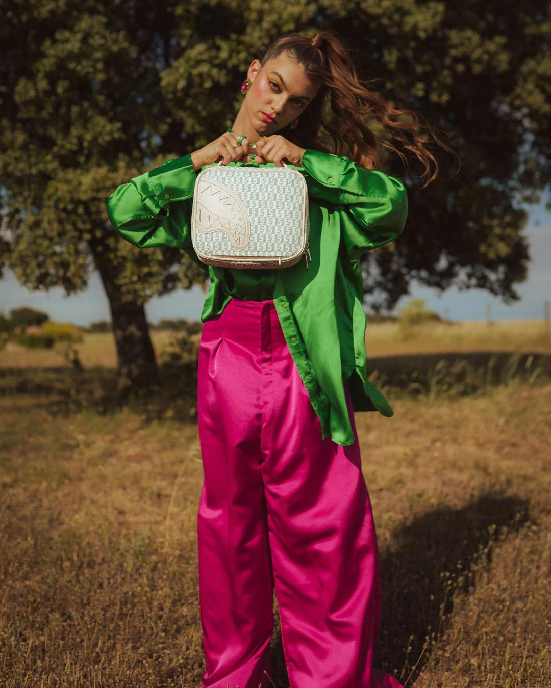 Sprayground Trending | CRÈME DE LA CRÈME SNACK PACK INSULATED