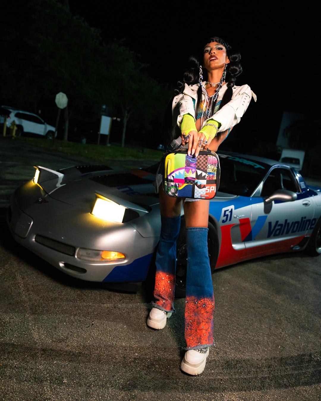 Sprayground Exclusive | SHARK MASTERPIECES SNACKPACK