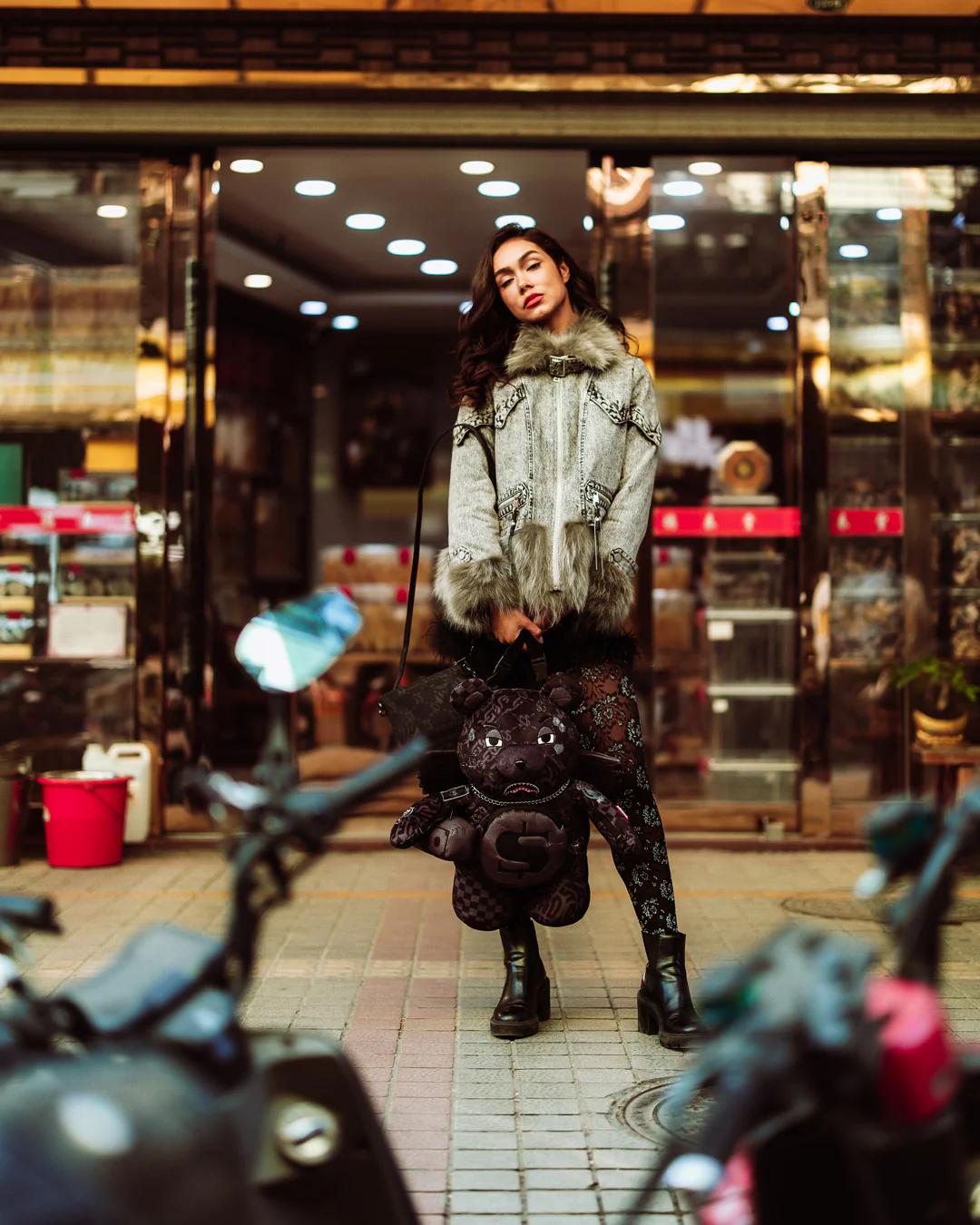 Sprayground Recommended | 4AM MONEY WING BEAR BACKPACK