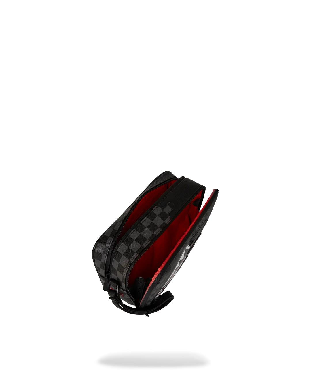 Sprayground Classic | SPEED SHARK SIDE SWIPE TOILETRY BAG