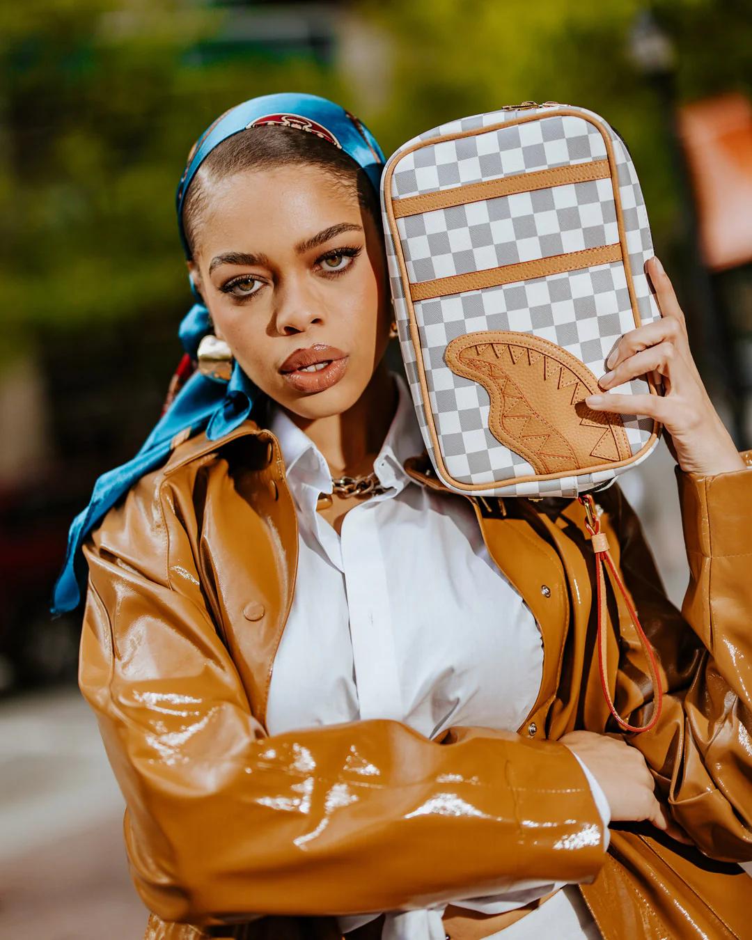 Sprayground New | HENNY LATTE BRICKSIDE TOILETRY BAG