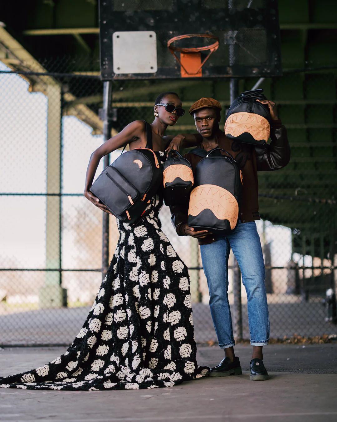 Sprayground Signature | GRAND TOURER TOILETRY BAG
