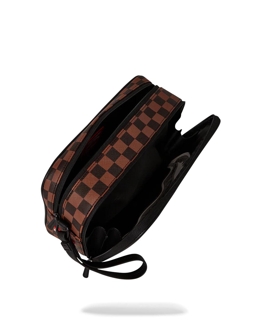 Sprayground Classic | SHARKS IN PARIS CLEAR FOR TAKEOFF TOILETRY BAG