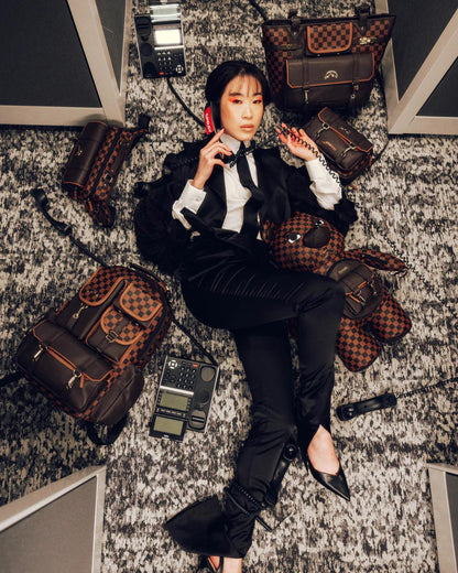 Sprayground Popular | CHECKMATE ROYALE MESSENGER BRICK BAG