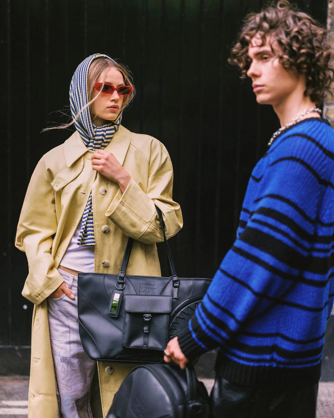 Sprayground Exclusive | LONDON FASHION WEEK RED CARPET READY TOTE