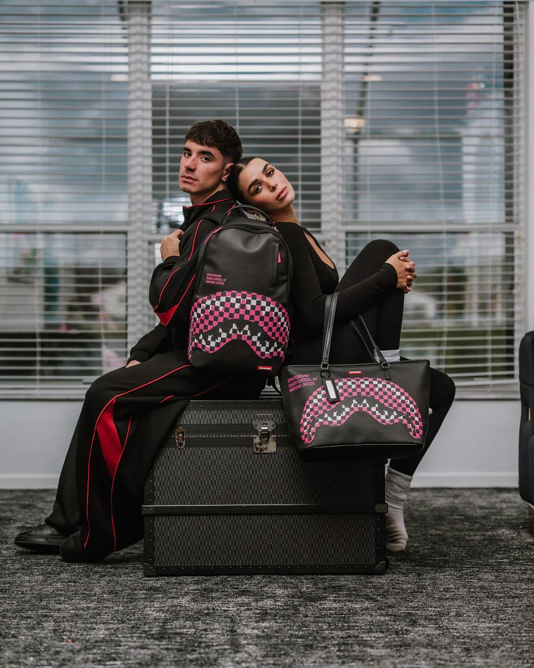 Sprayground Trending | SHARK CENTRAL MIDTOWN TOTE