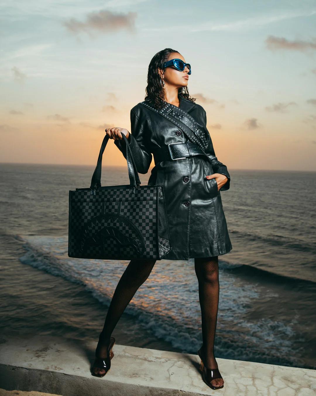 Sprayground Exclusive | MIDNIGHT CHATEAU TORTUGA TOTE