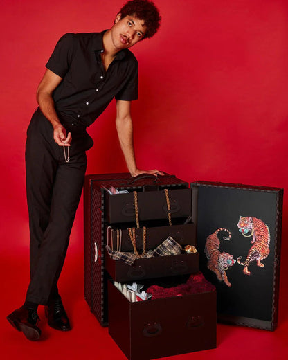 Sprayground Trending | VANQUISH II WARDROBE TRUNK