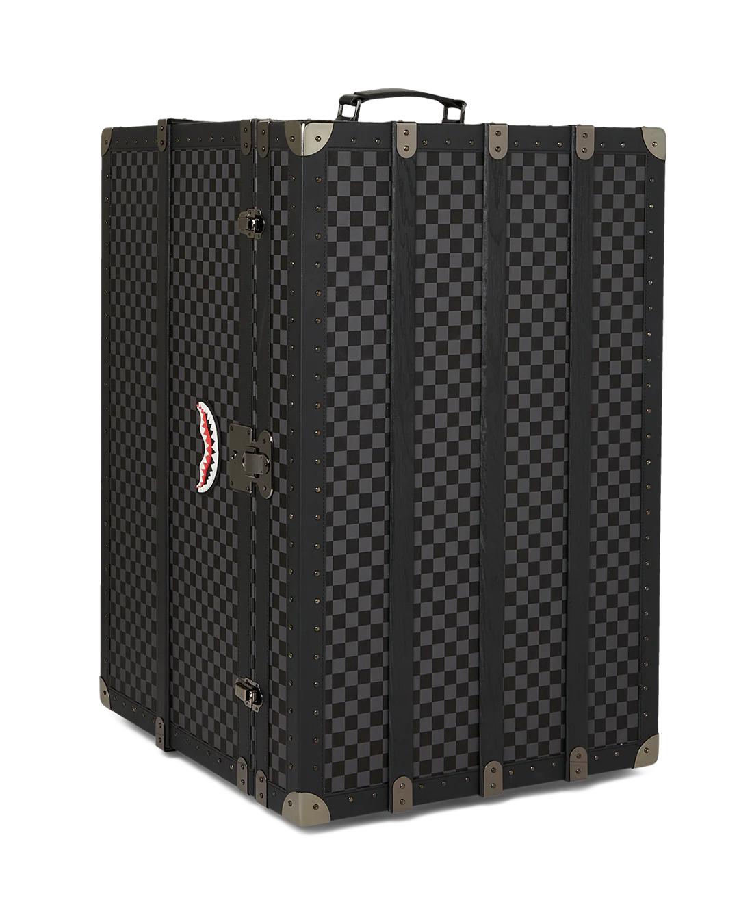 Sprayground Trending | VANQUISH II WARDROBE TRUNK