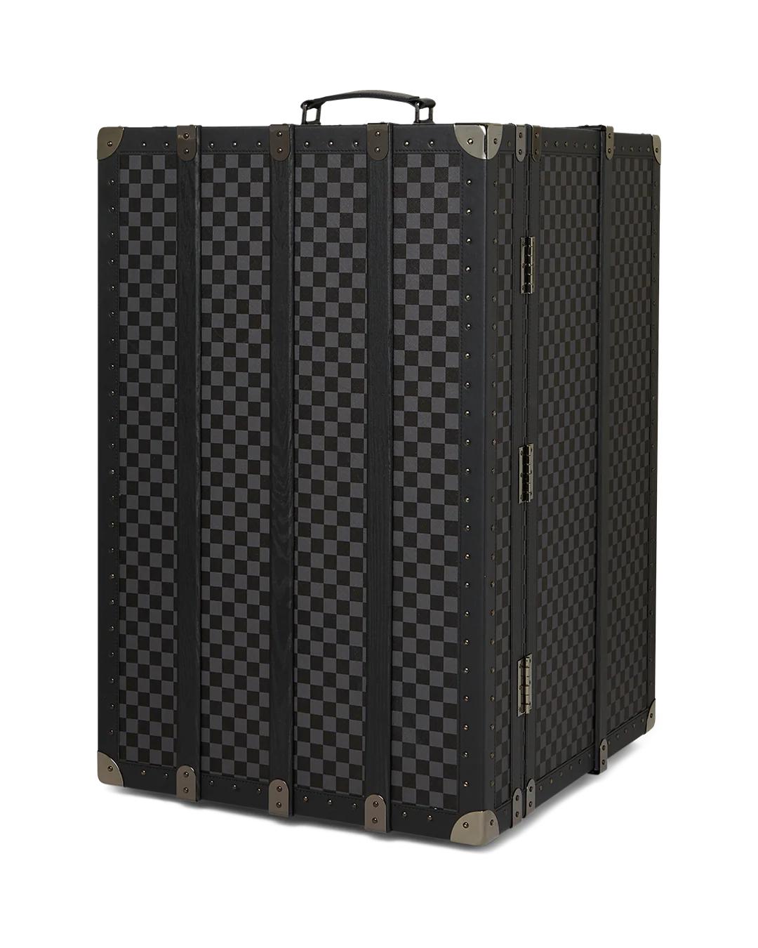 Sprayground Trending | VANQUISH II WARDROBE TRUNK