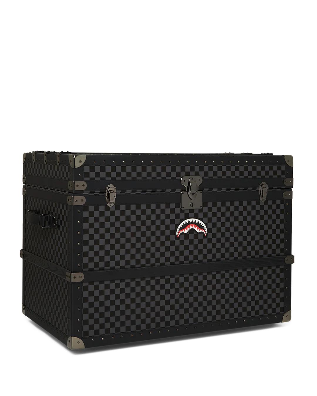 Sprayground Trending | VANQUISH II WARDROBE TRUNK